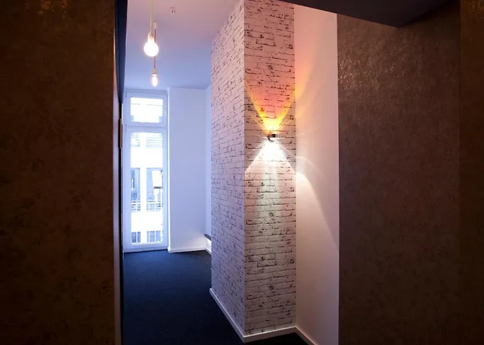 فندق Cristall - Frankfurt