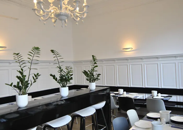 Cristall - Frankfurt فندق 3*