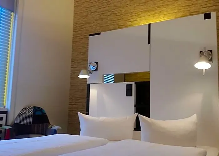 Cristall - Frankfurt 3* Frankfurt am Main