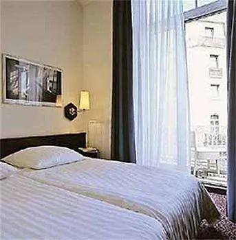 Otel Cristall - Frankfurt